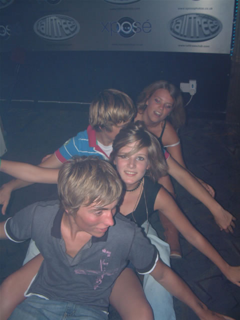 gal/2006.08.14_Week_Pictures/Week 14th - 19th August 2006 073.jpg